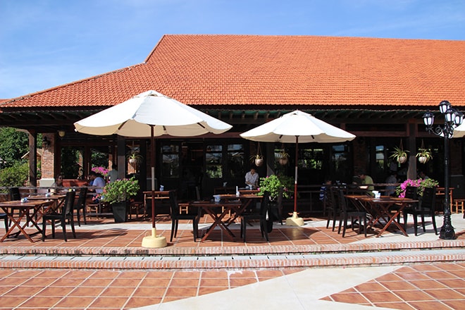 Terrasse restaurant Pandanus Resort Mui Ne Vietnam