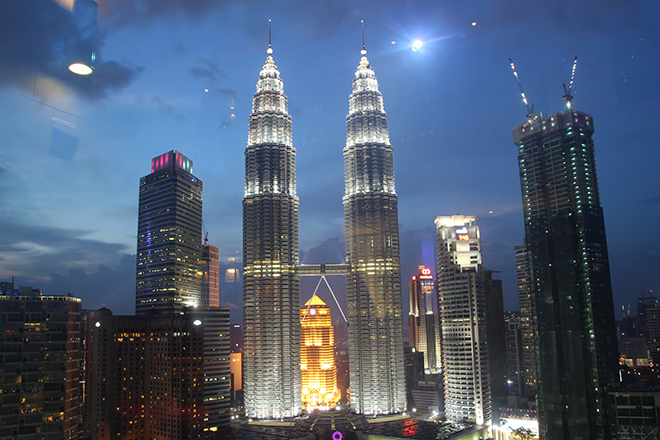 Tours Petronas de nuit Kuala Lumpur