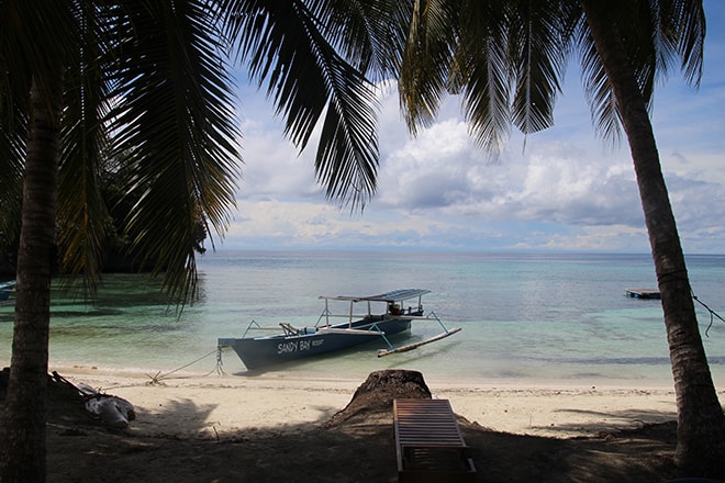 Bateau du Sandy Bay Resort Malengue iles Togian