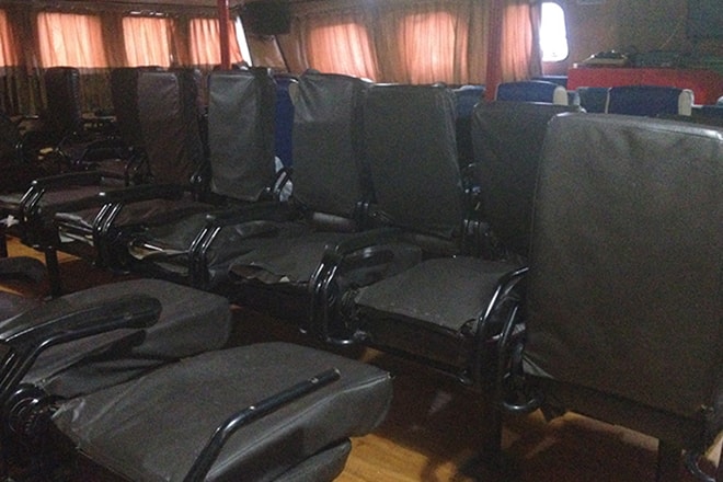 Business class ferry Gorontalo Wakai iles Togian rejoindre les îles Togian