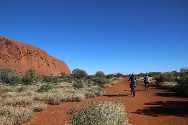 Base Walk Uluru fin