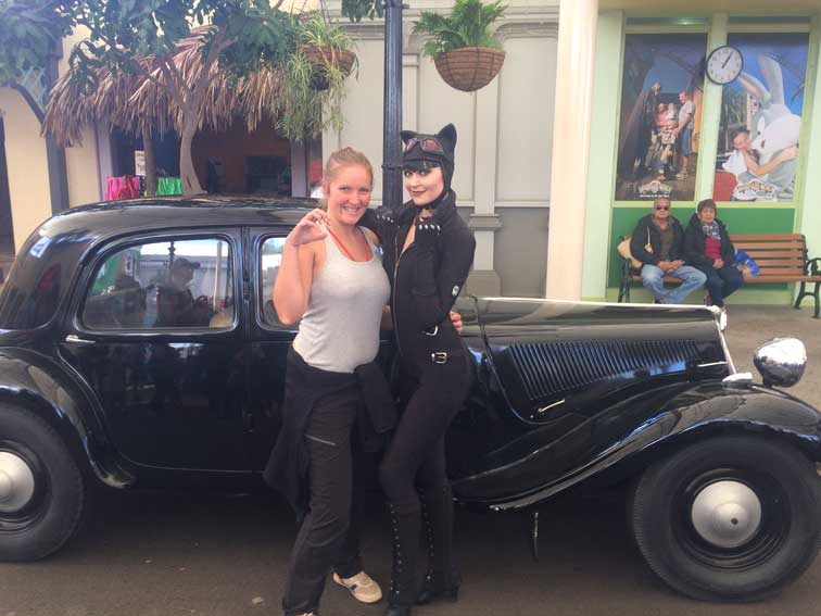 Elo et Catwoman Movie World Australie