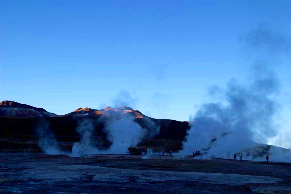 fumee geysers desert atacama