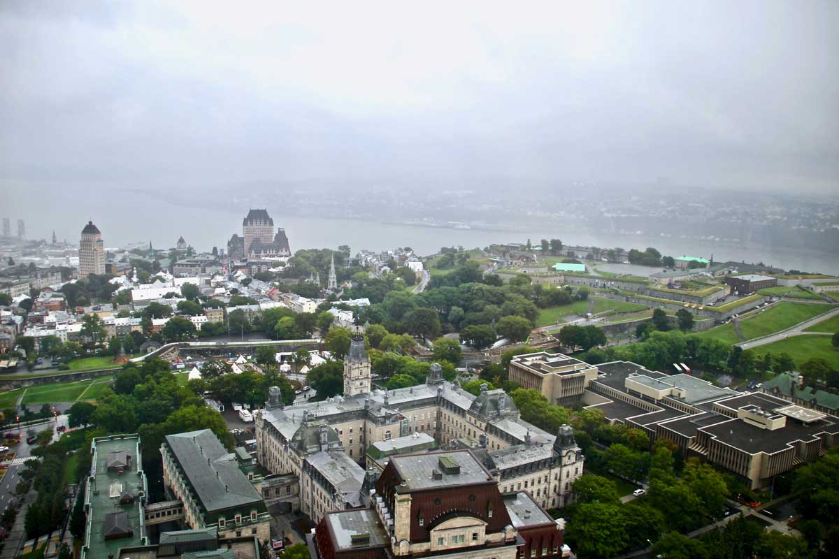 vue depuis l'Observatoire de la Capitale à Quebec