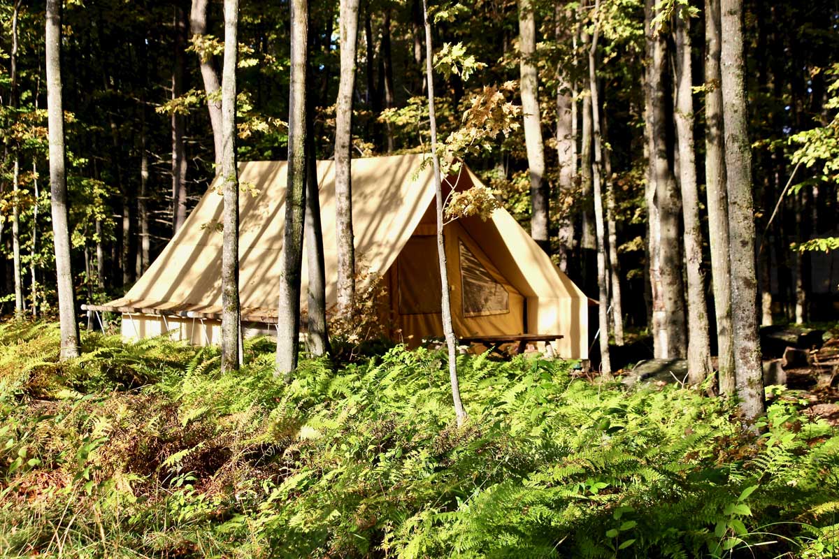 tente canadienne hutopia sutton québec