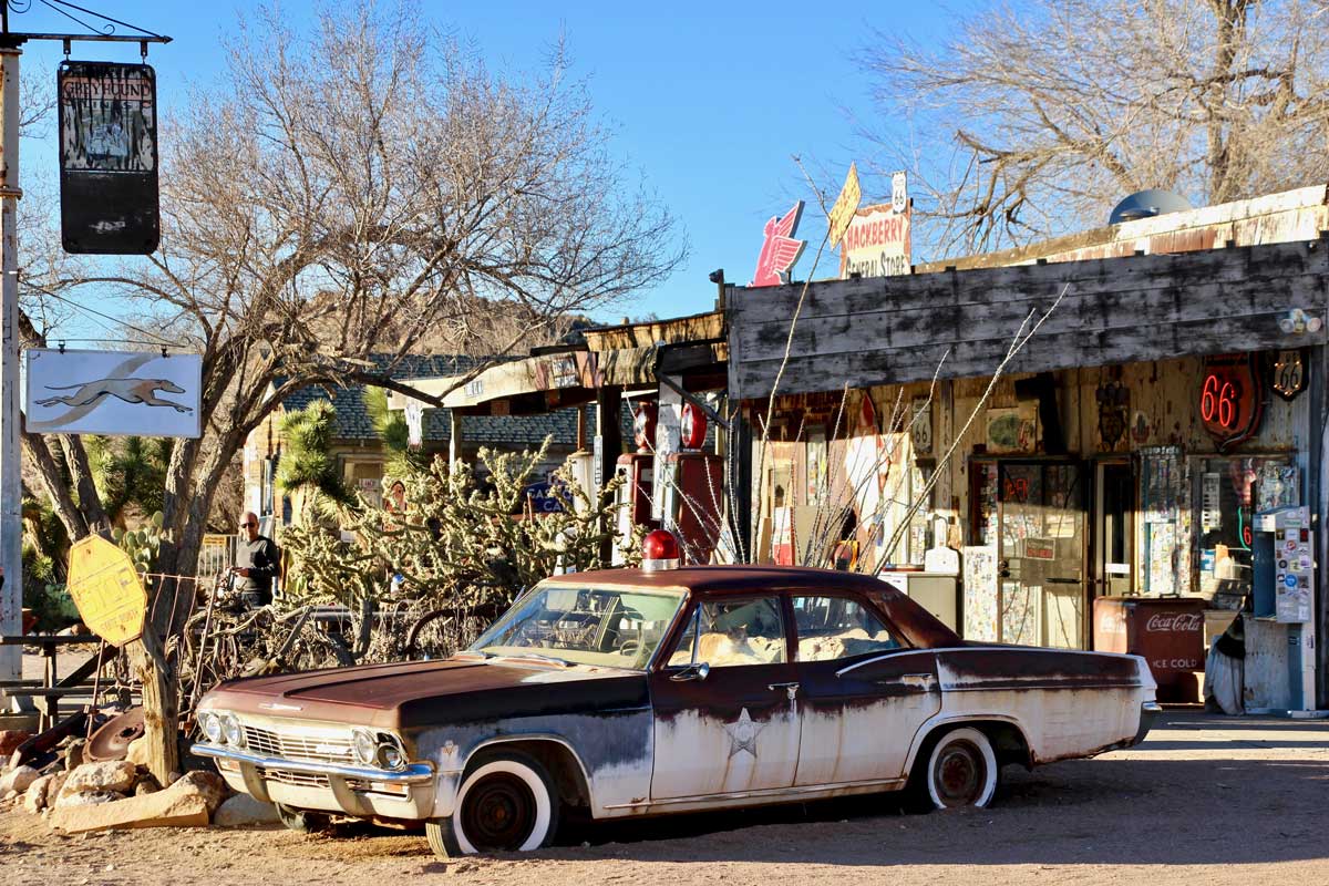 station service Hackberry General Store Route 66