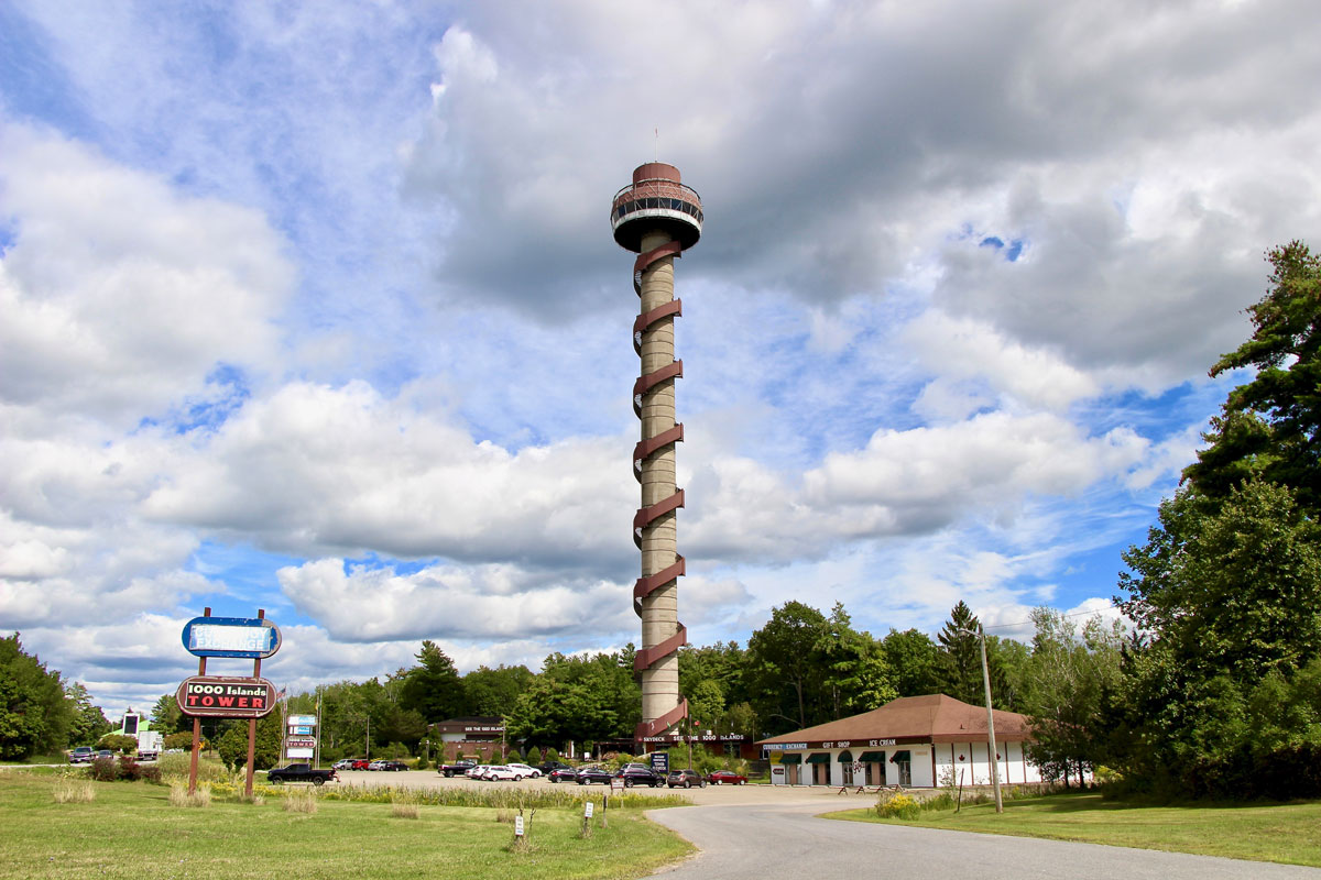 1000 Islands Tower