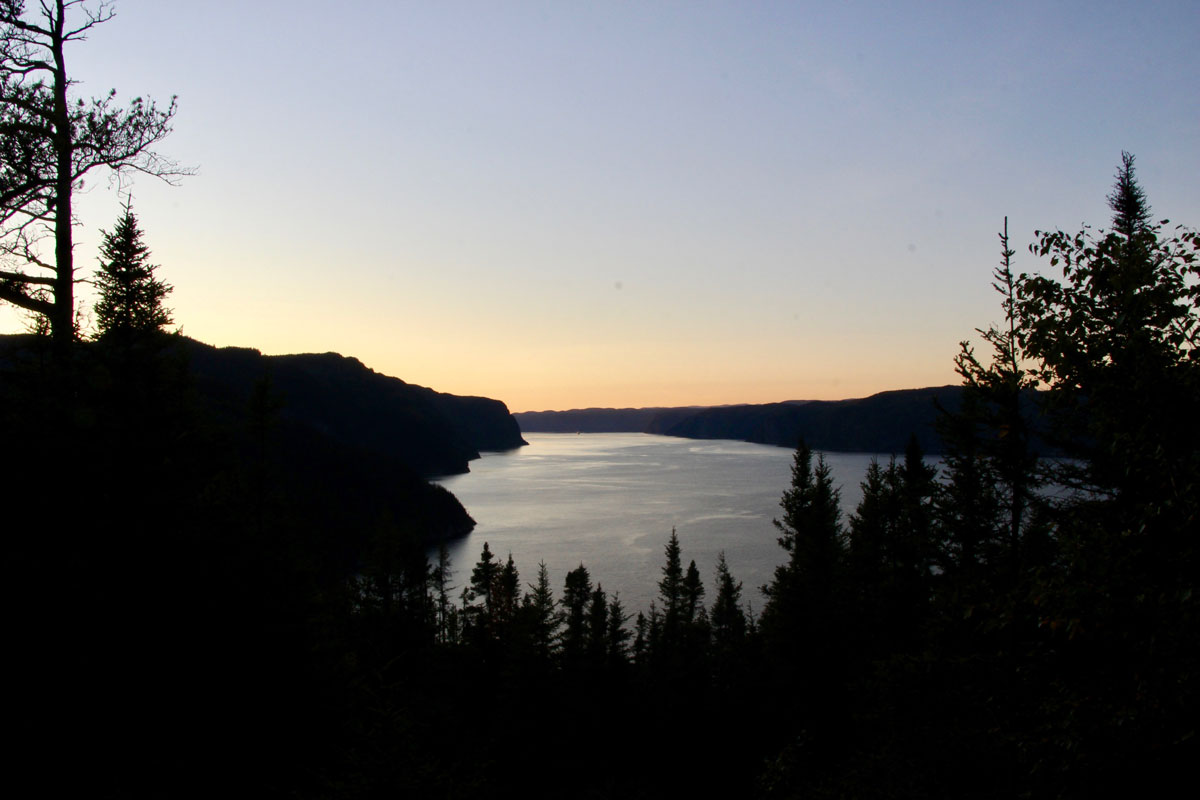 vue coucher de soleil Fjord-du-Saguenay Canada