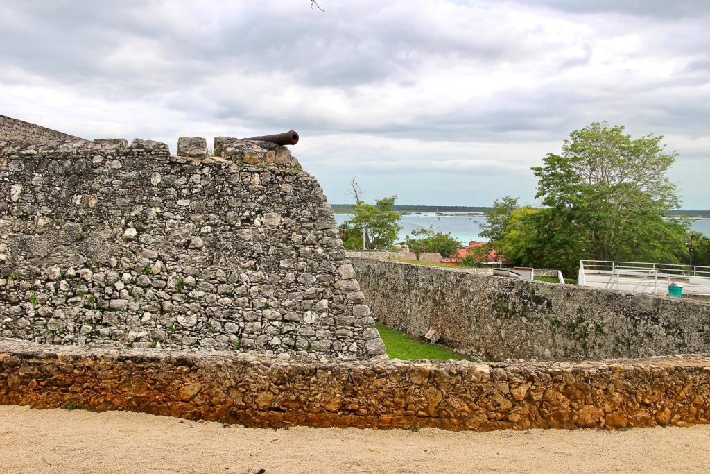 Canon fort de Bacalar