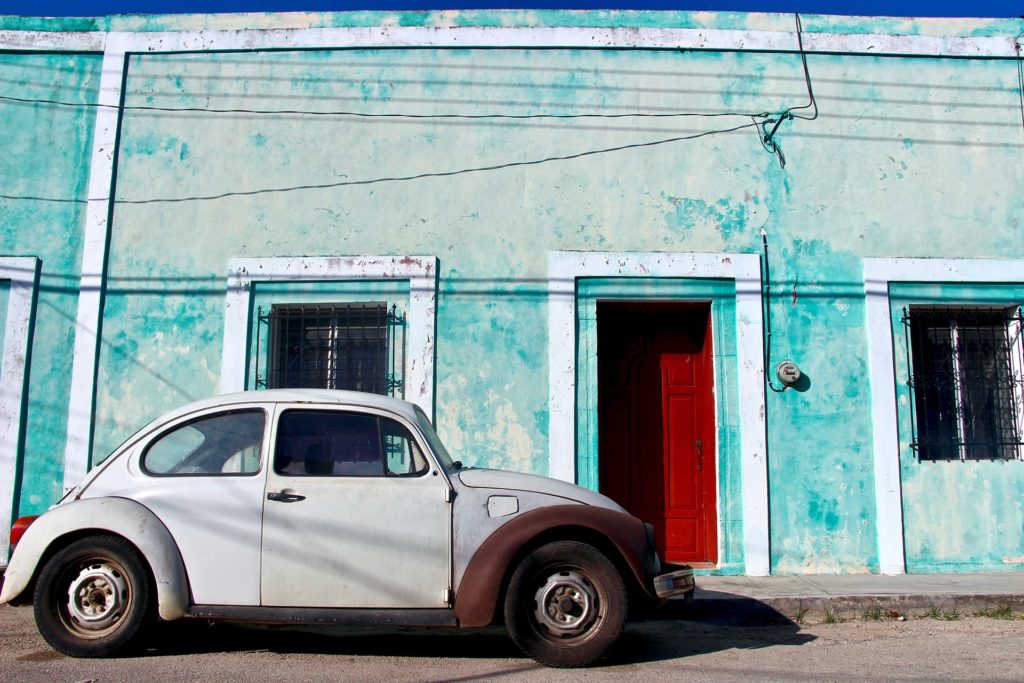 vieille voiture à Valladolid