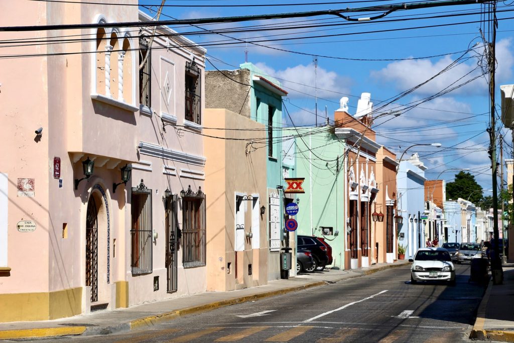 Rue coloree Merida Yucatan