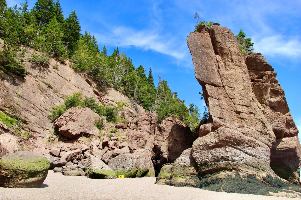 Hopewell Rocks maree basse baie Fundy