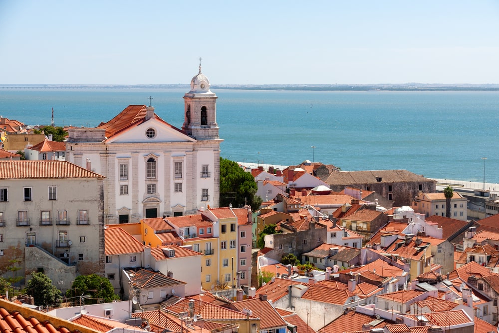 alfama lisbonne